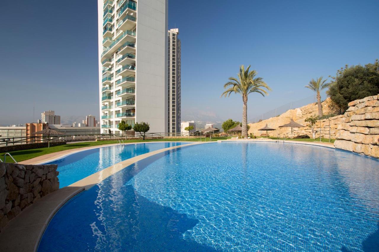 Skyline 5 Apartment With Private Balcony And Nice Views Μπένιντορμ Εξωτερικό φωτογραφία