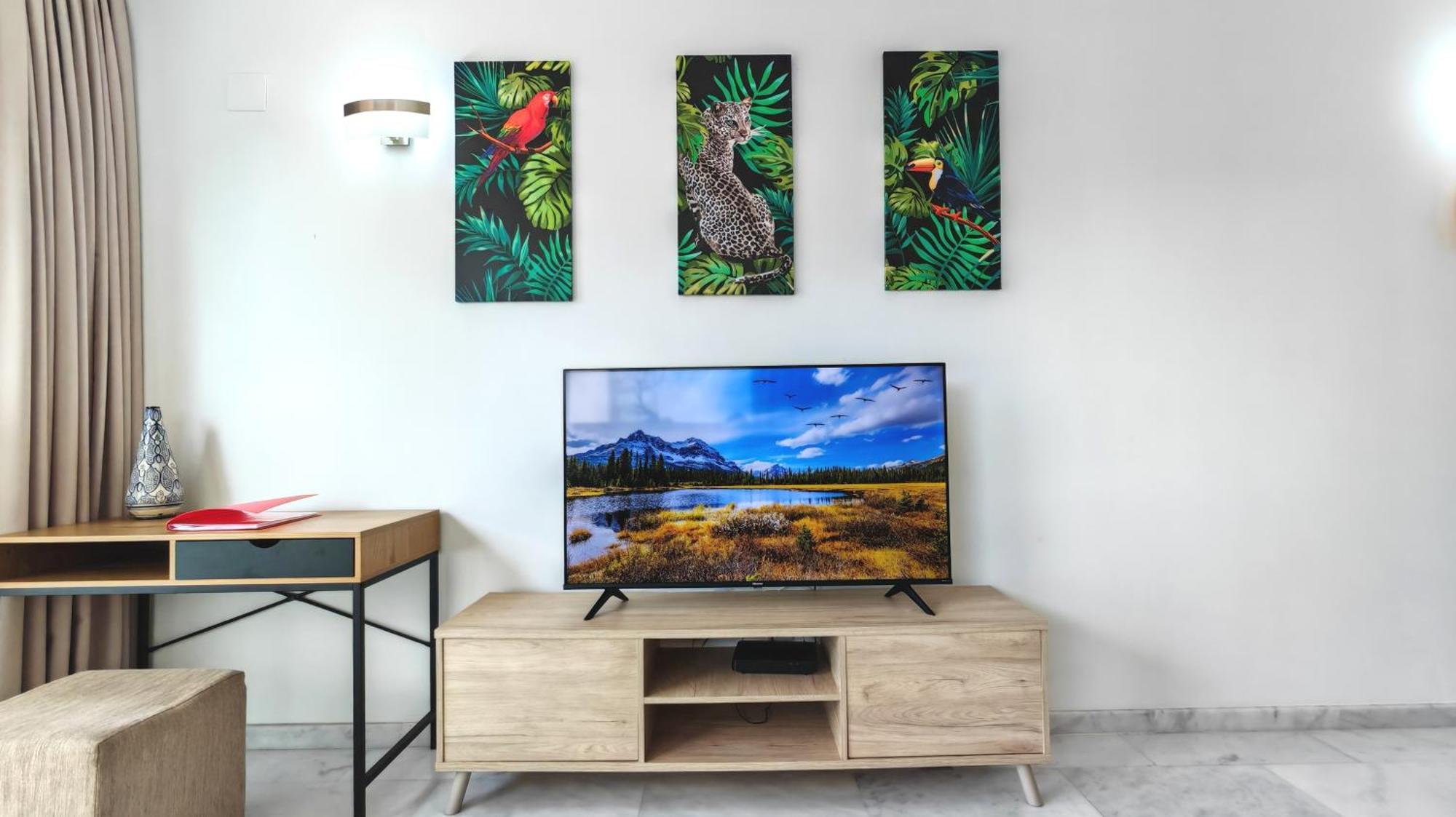 Skyline 5 Apartment With Private Balcony And Nice Views Μπένιντορμ Εξωτερικό φωτογραφία